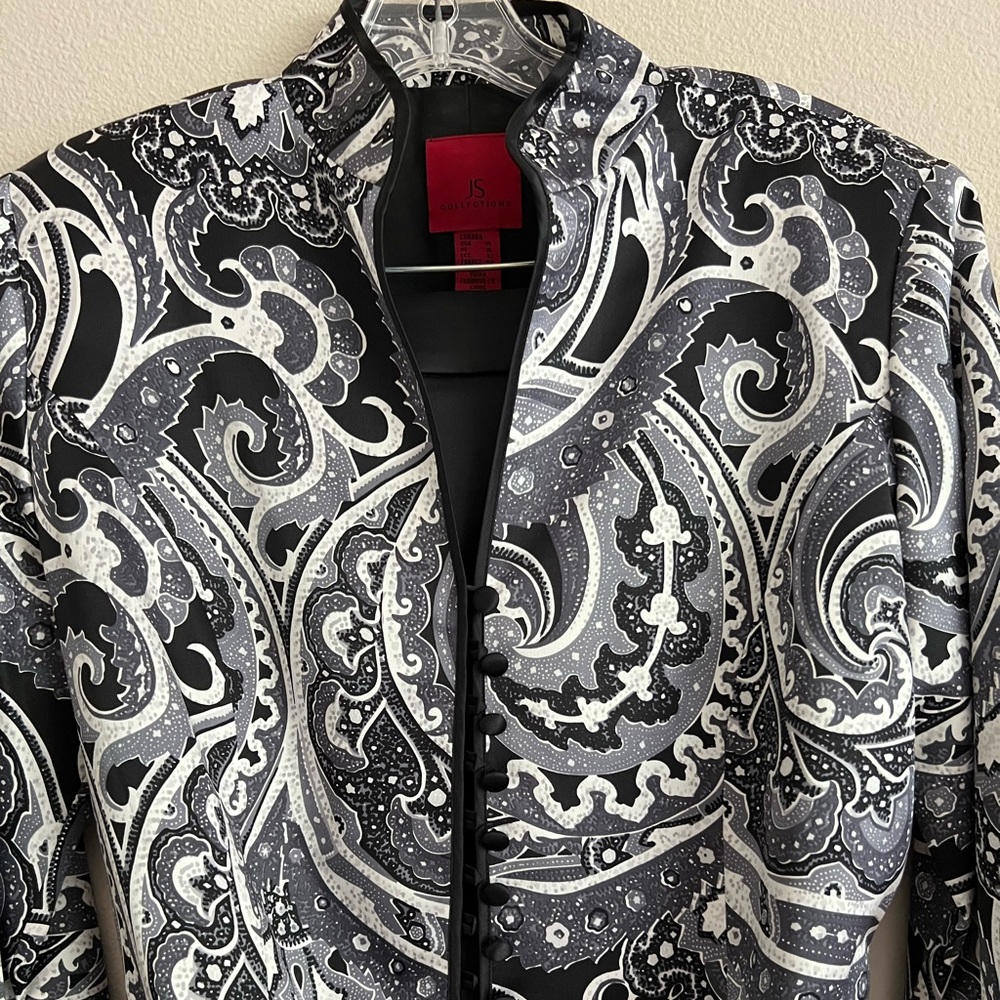 Silk Jacket with Skirt. Great for events from wedding, holiday, or a nice date!